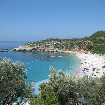 Apartments Drobni Pijesak Petrovac Exteriör bild